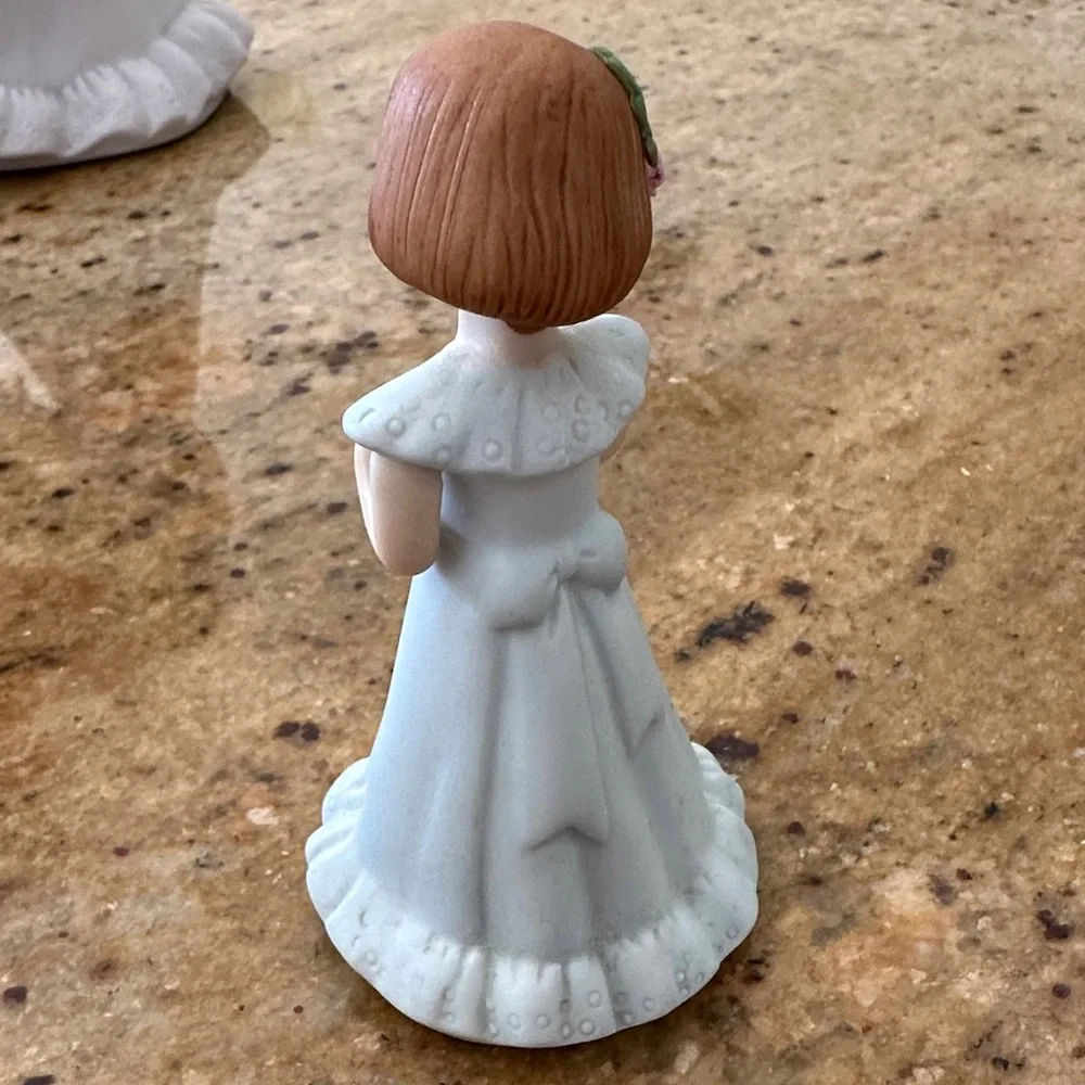Elegant White and Gold girl 6th Birthday Cake Topper with brown hair